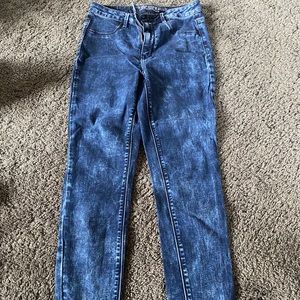 Acid Wash Jeans